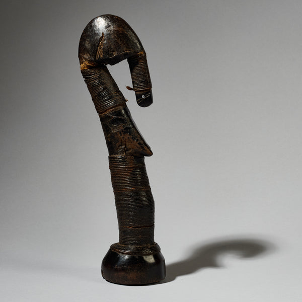A SUPER MOSSI TRIBE LEATHER BOUND DOLL FROM BURKINA FASO W. AFRICA (No 4765 )