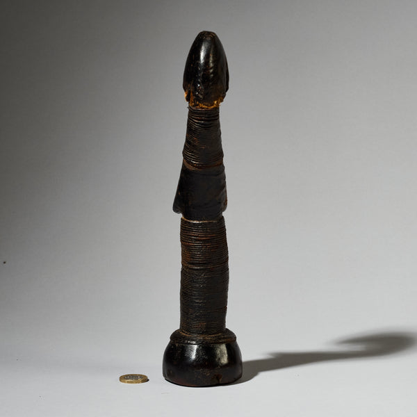 A SUPER MOSSI TRIBE LEATHER BOUND DOLL FROM BURKINA FASO W. AFRICA (No 4765 )