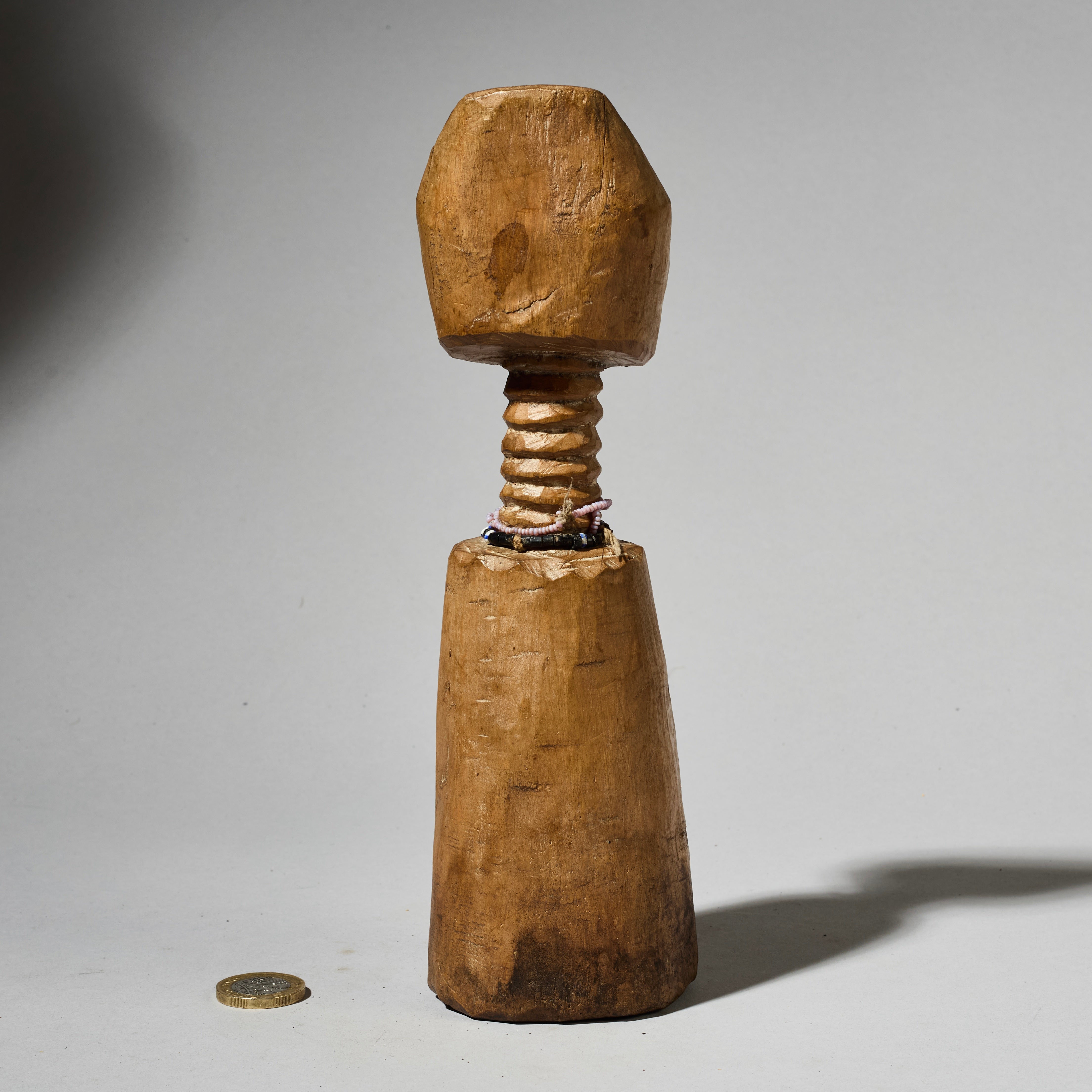 A ROBUST  DOLL FROM THE FANTE TRIBE OF GHANA ( No 4905)