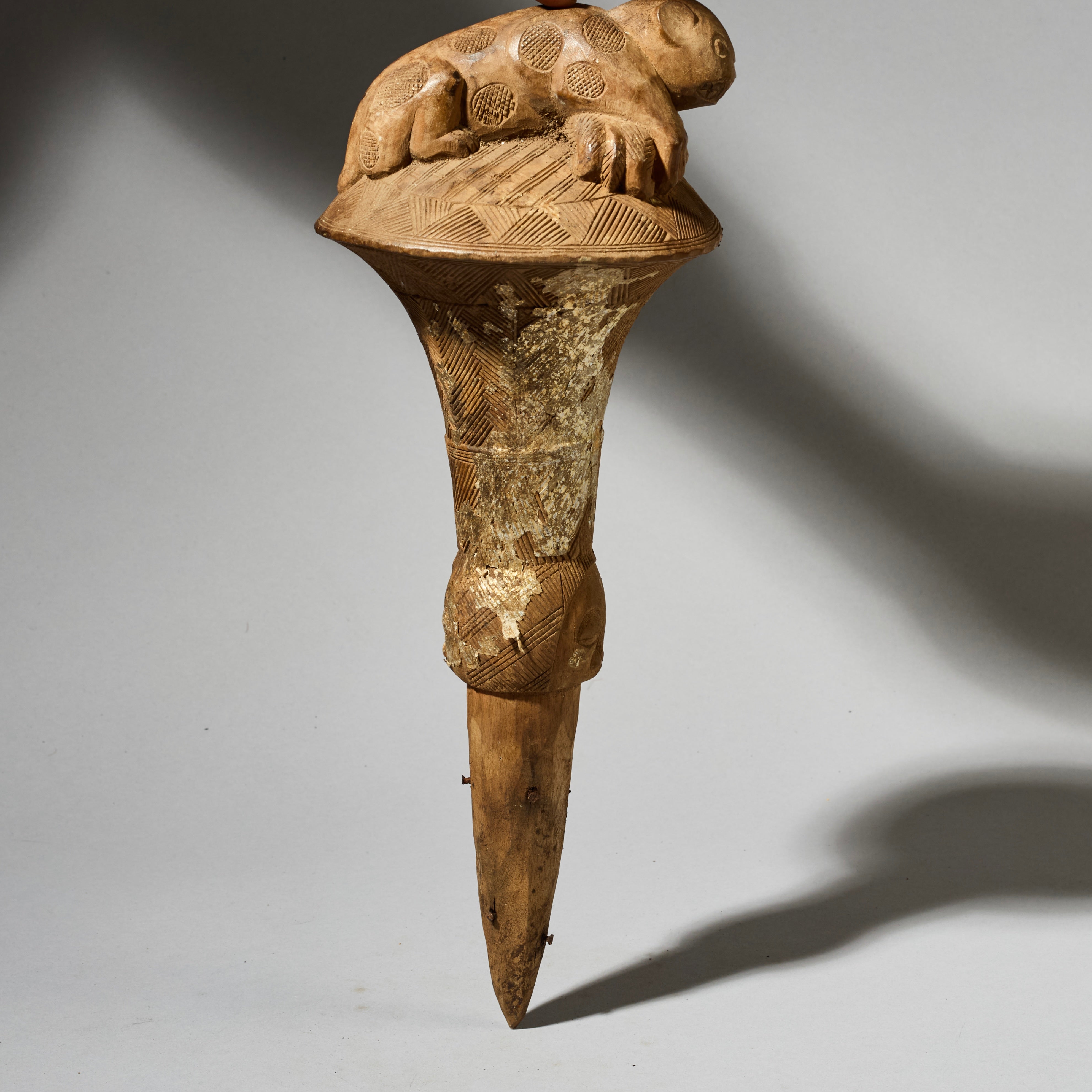 A FINE BAULE FLY WHISK EX GOLD LEAF,IVORY COAST W. AFRICA (No 4906 )