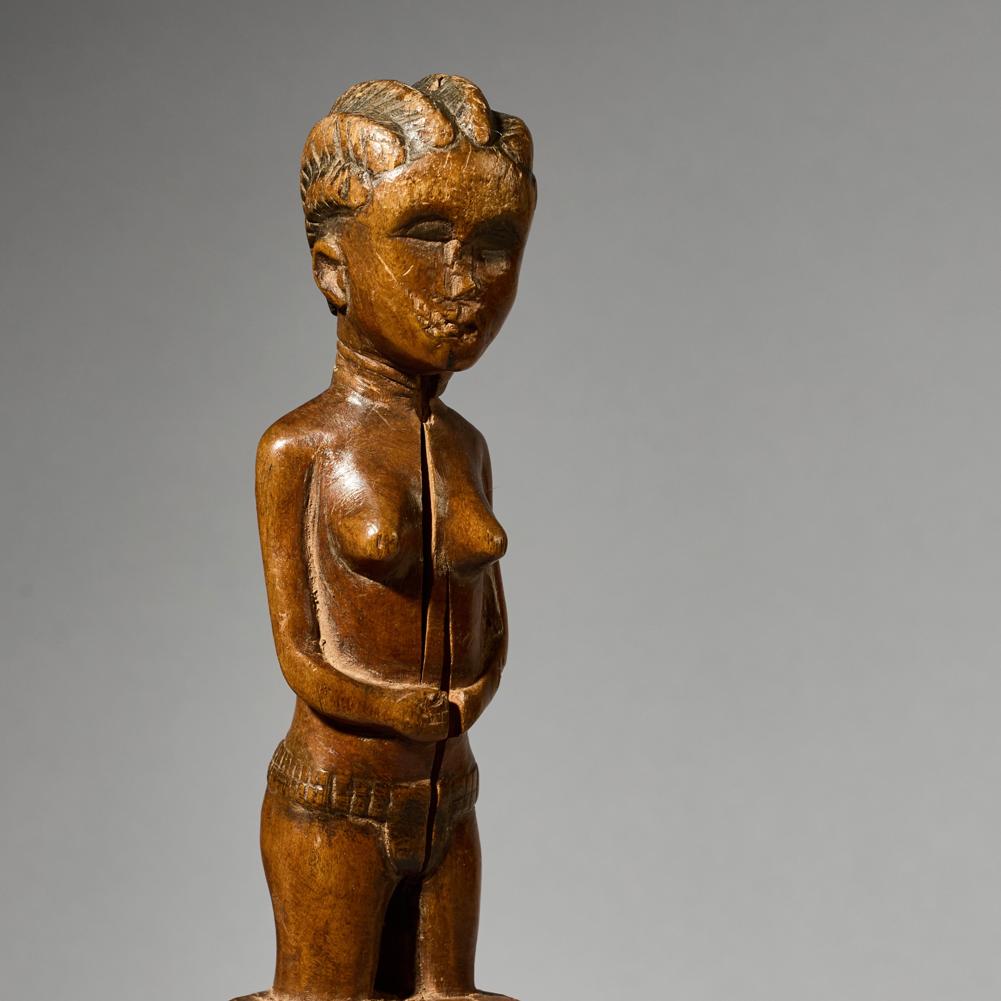 Sold SJ A WELL PATINATED BAULE TRIBE CATAPULT , IVORY COAST (  No 4751 )