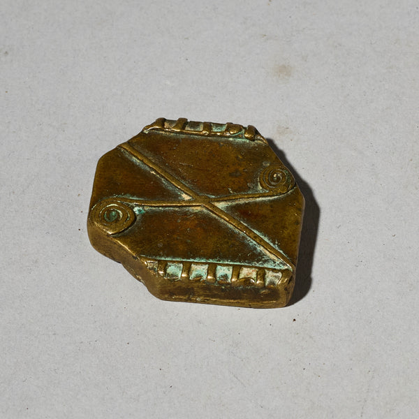 AN UNUSUAL GEOMETRIC  19THC AKAN GOLD MEASURING WEIGHT ( No 4935)