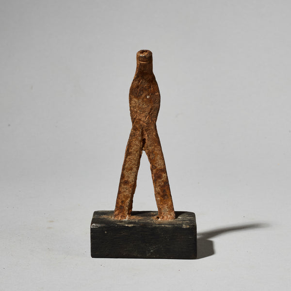 A SMALL IRON FIGURE  FROM LOBI TRIBE BURKINA FASO ( No 4929]