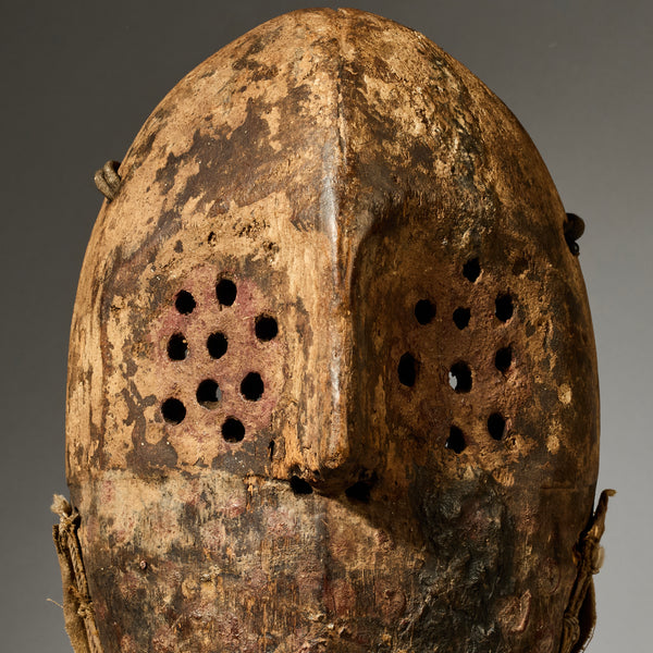 A POWERFUL  MASK FROM LEGA TRIBE,  CONGO ( No 4951