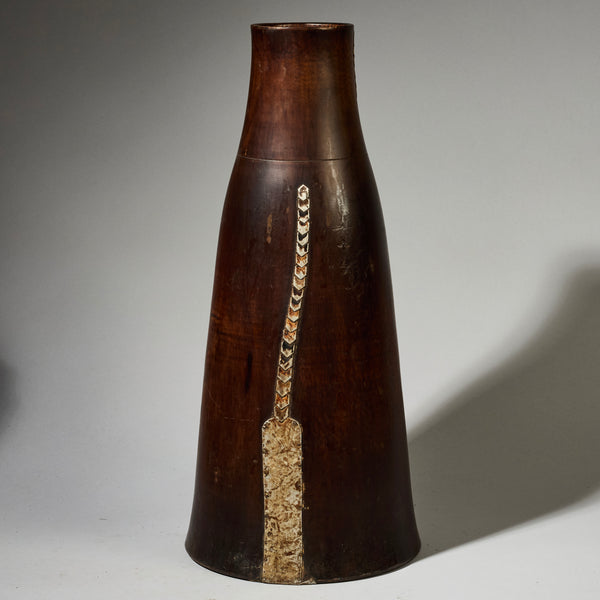 A SILKEN EXTRA TALL  POT FROM TUTSI TRIBE RWANDA( No 4760 )