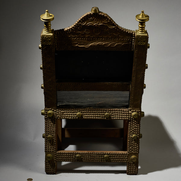 RESERVED DL A HEAVILY ADORNED ASHANTI TRIBE OF GHANA CHIEFS CHAIR EX UK COLLECTION  ( No 4773 )