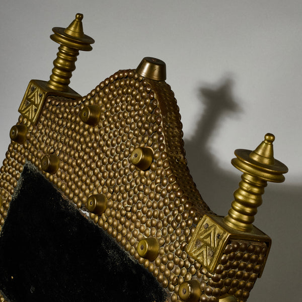 RESERVED DL A HEAVILY ADORNED ASHANTI TRIBE OF GHANA CHIEFS CHAIR EX UK COLLECTION  ( No 4773 )