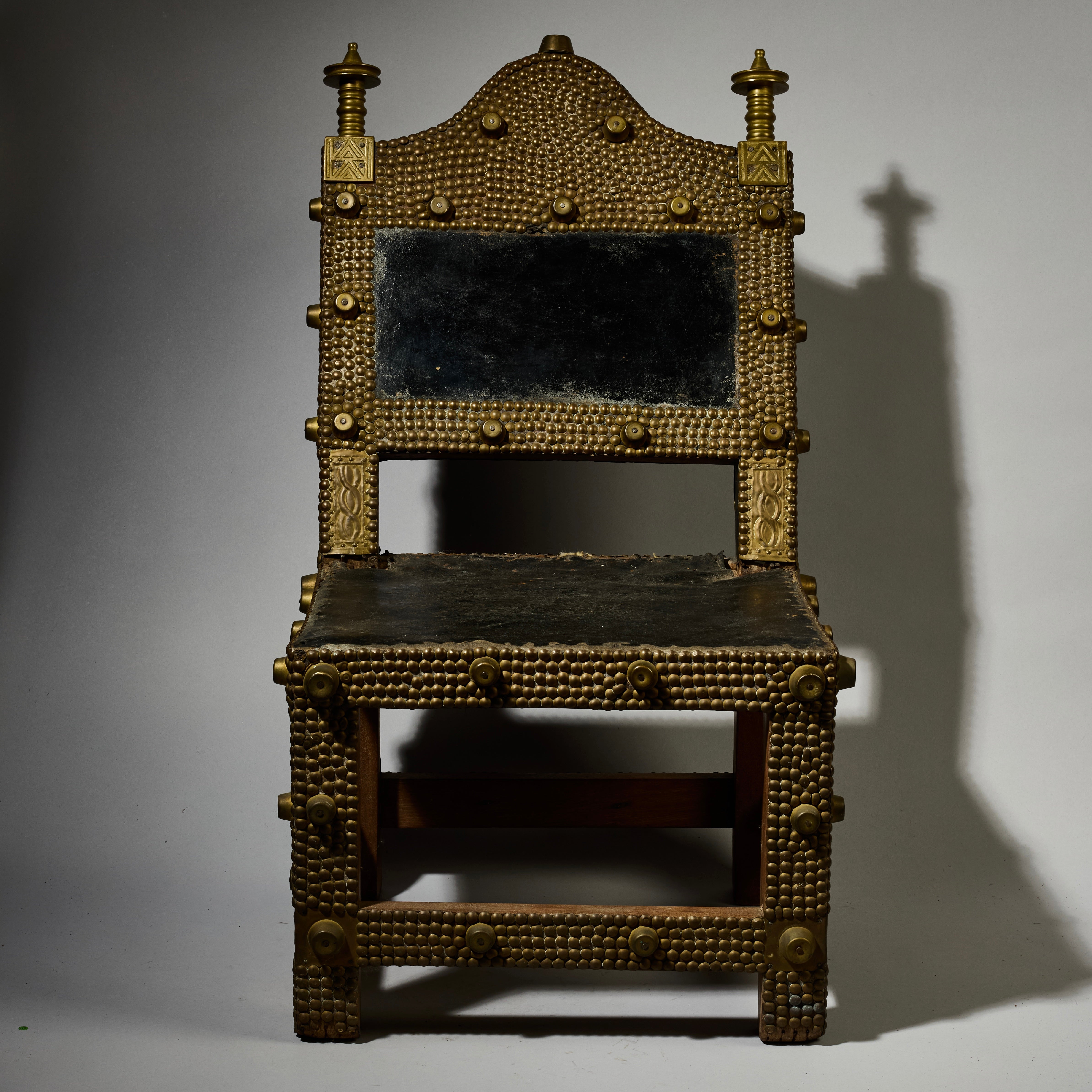 RESERVED DL A HEAVILY ADORNED ASHANTI TRIBE OF GHANA CHIEFS CHAIR EX UK COLLECTION  ( No 4773 )