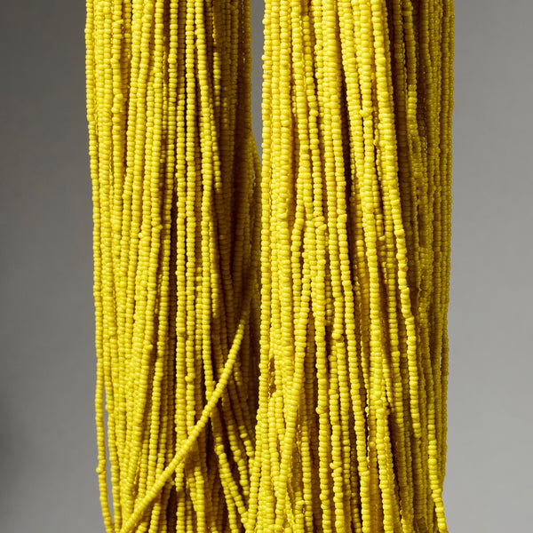 A SUNSHINE  YELLOW MULTISTRAND NECKLACE,  BAULE TRIBE IVORY COAST ( No 4927)