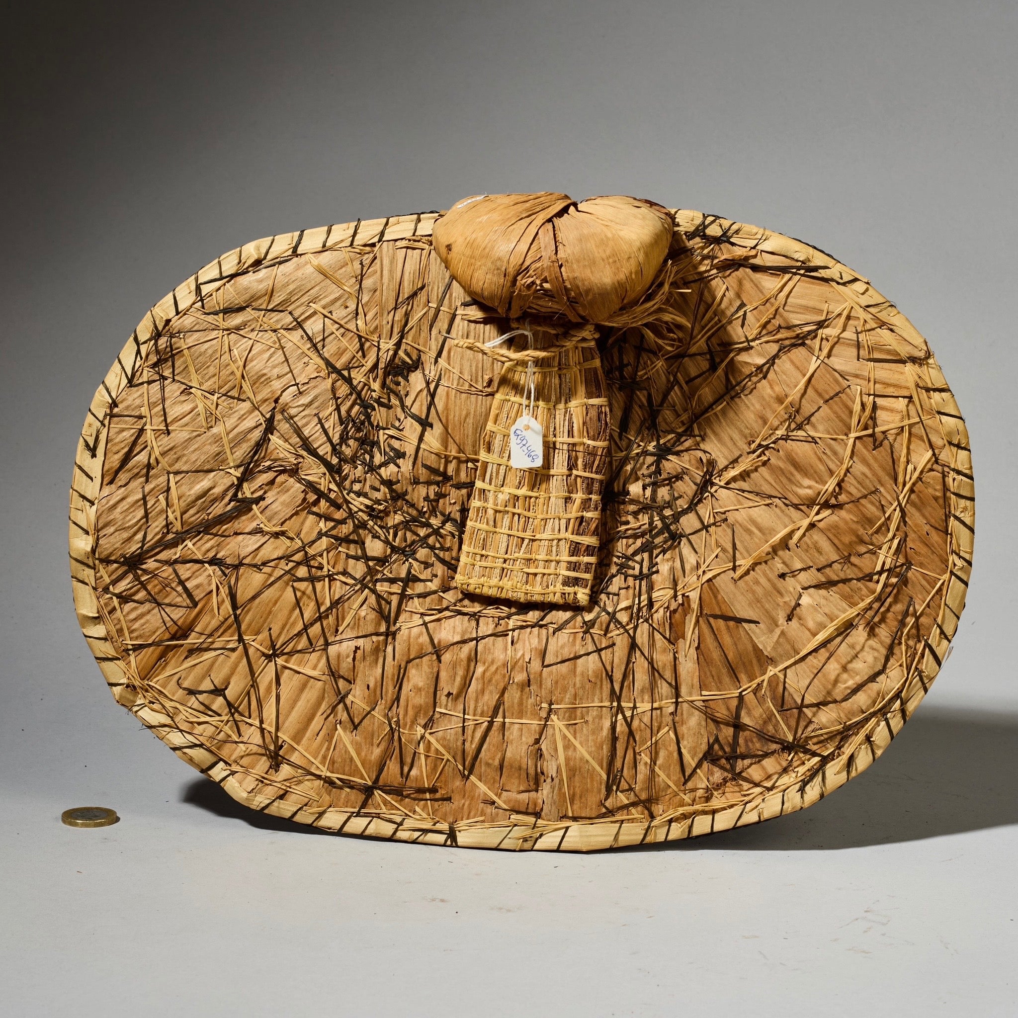 A BEAUTIFUL MANGBETU TRIBE REAR SKIRT DECORATION FROM THE CONGO EX UK COLLECTION  ( No 4961)