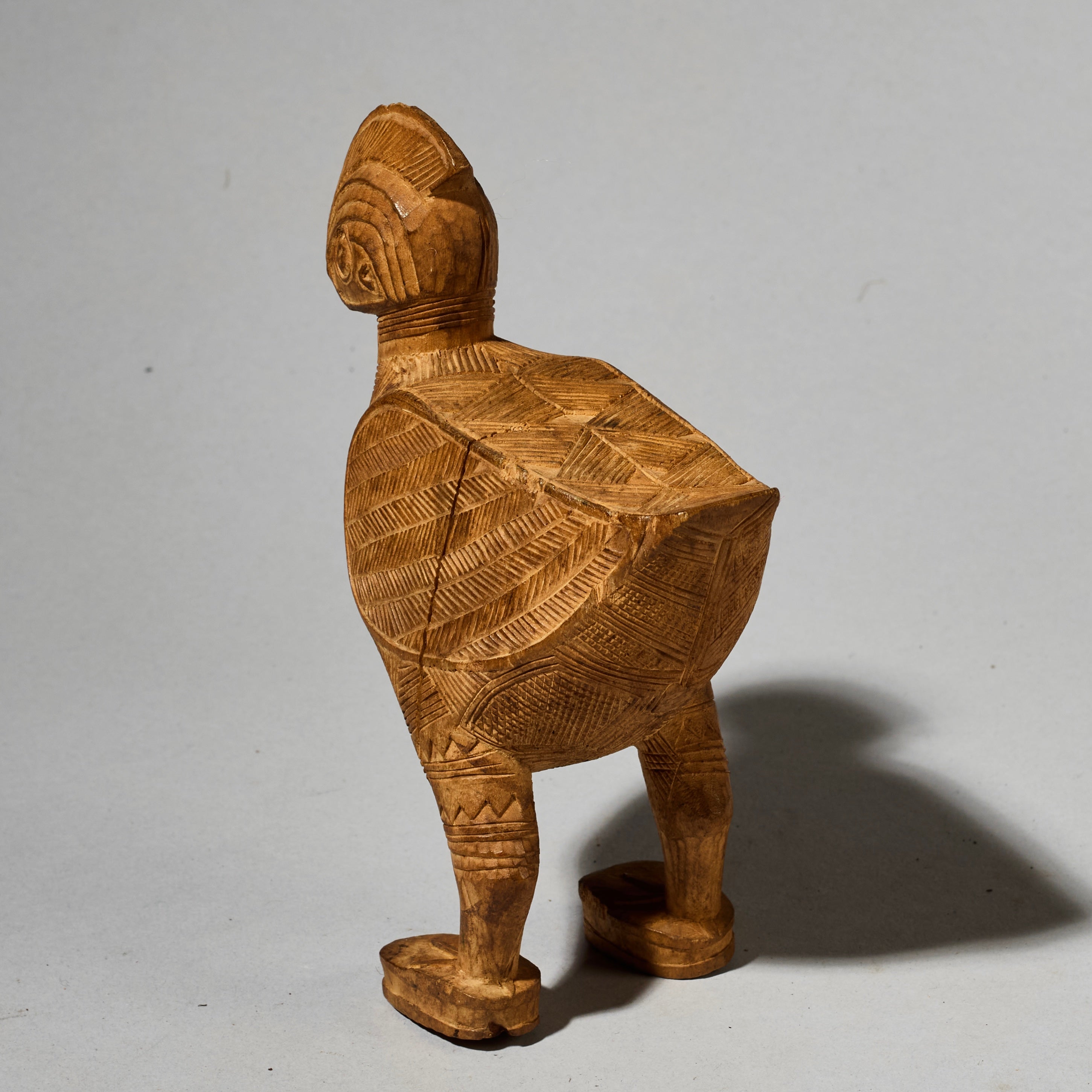 AN ADORABLE BAULE CHIEFS BIRD SYMBOL , EX GOLD LEAF, IVORY COAST (No 4912 )