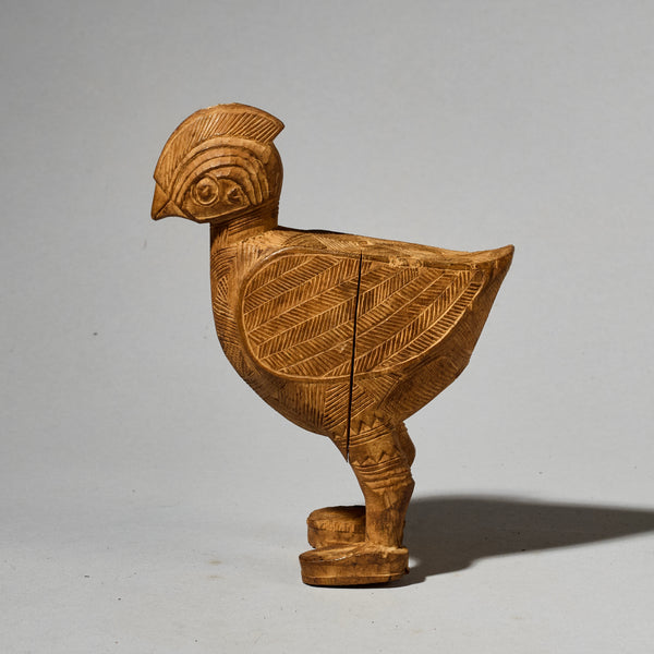 AN ADORABLE BAULE CHIEFS BIRD SYMBOL , EX GOLD LEAF, IVORY COAST (No 4912 )