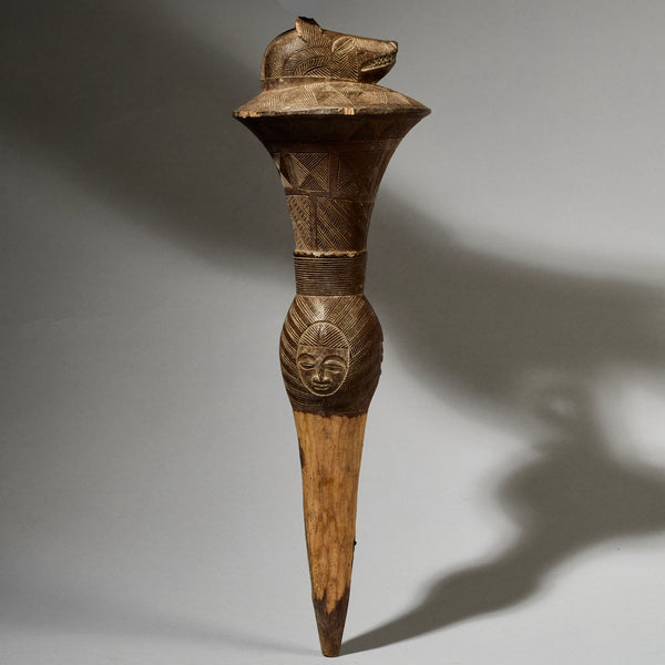 AN UNSUAL ANIMAL BAULE FLY WHISK EX GOLD LEAF,IVORY COAST W. AFRICA (No 4994 )