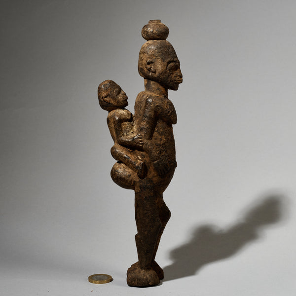 A RARE ENCRUSTED MATERNITY FIGURE, LOBI TRIBE BURKINA FASO ( No 5002 )