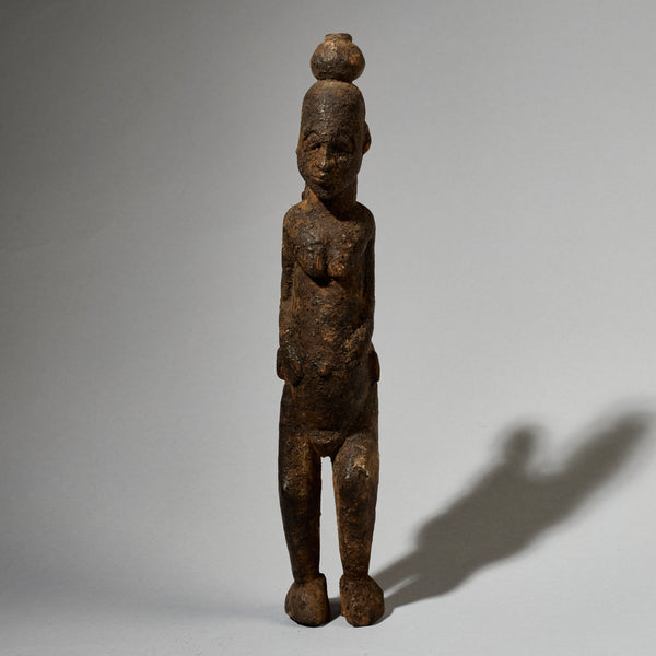A RARE ENCRUSTED MATERNITY FIGURE, LOBI TRIBE BURKINA FASO ( No 5002 )