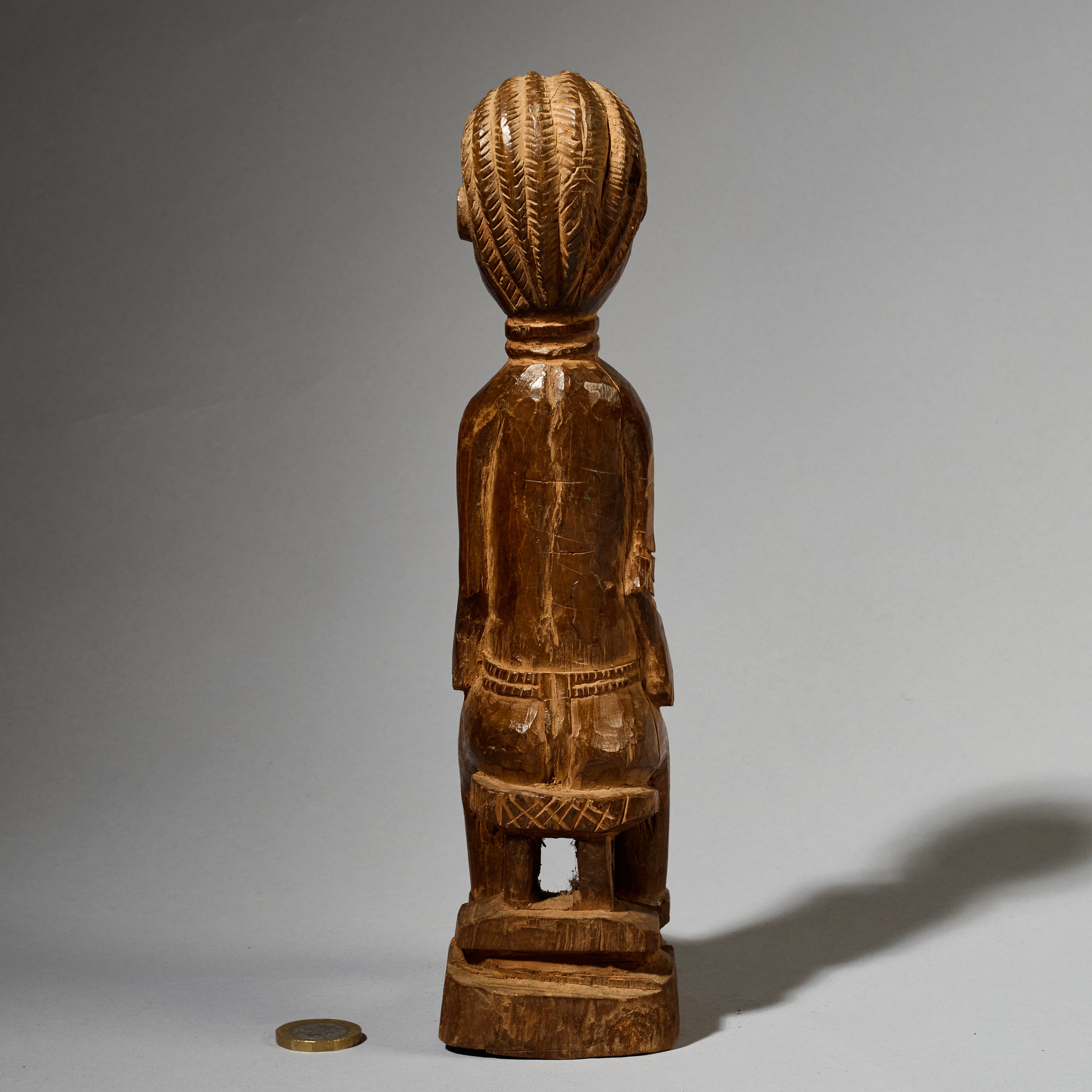 A SWEET SEATED BAULE TRIBE WOMAN , EX UK COLL. IVORY COAST  ( No 5014 )