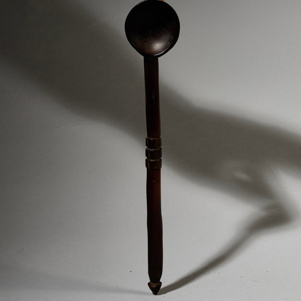 A ELEGANT  ZULU SPOON , EX UK COLLECTION ( No 4991 )