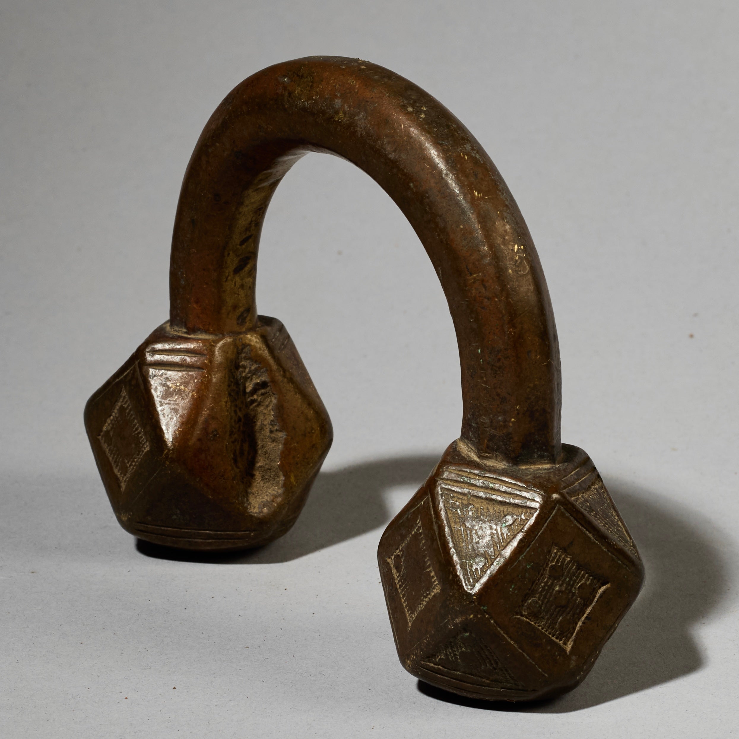 A LARGE TUAREG ANKLET FROM THE SAHARA ( No 4972)