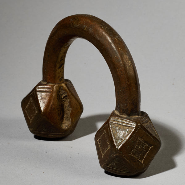 A LARGE TUAREG ANKLET FROM THE SAHARA ( No 4972)
