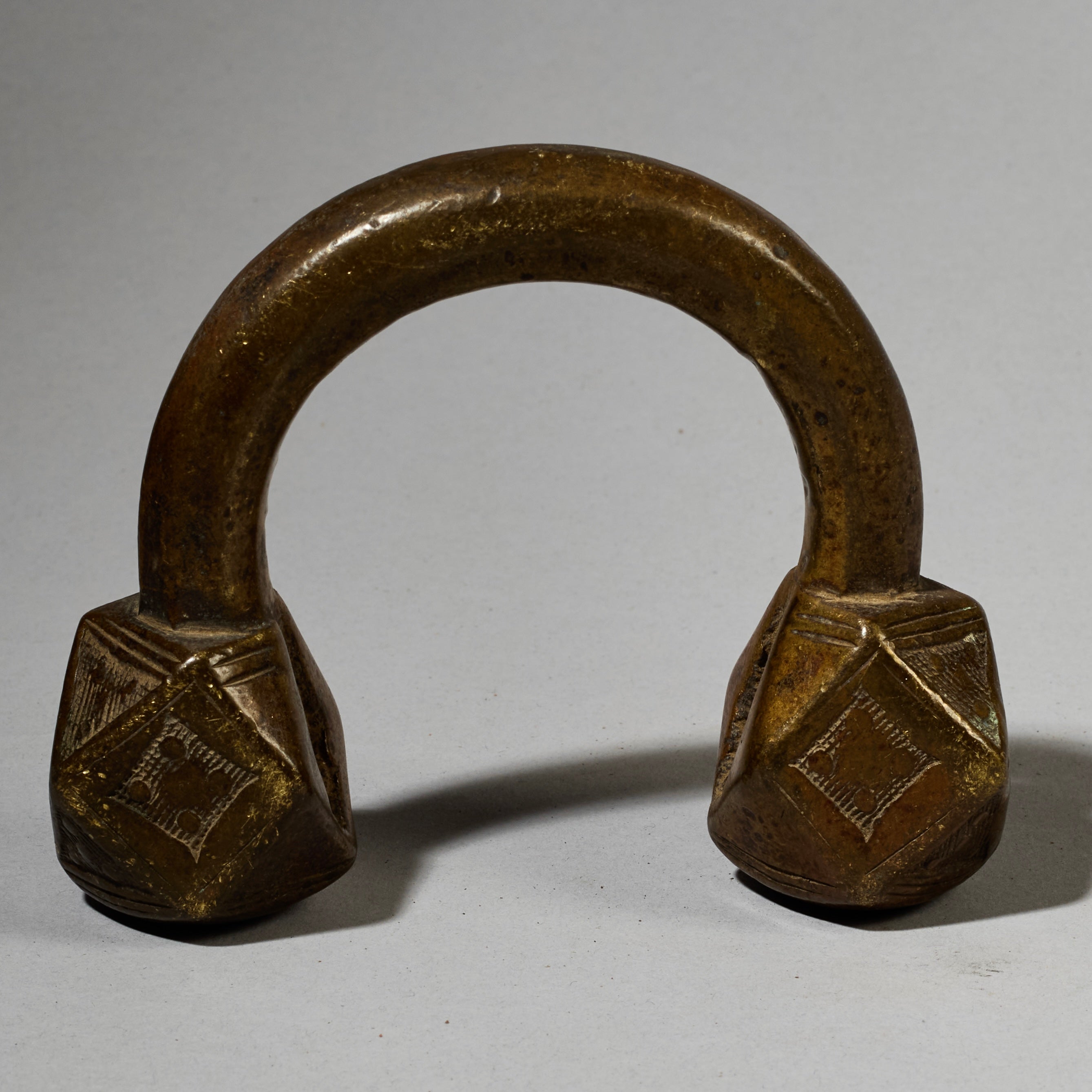 A LARGE TUAREG ANKLET FROM THE SAHARA ( No 4972)