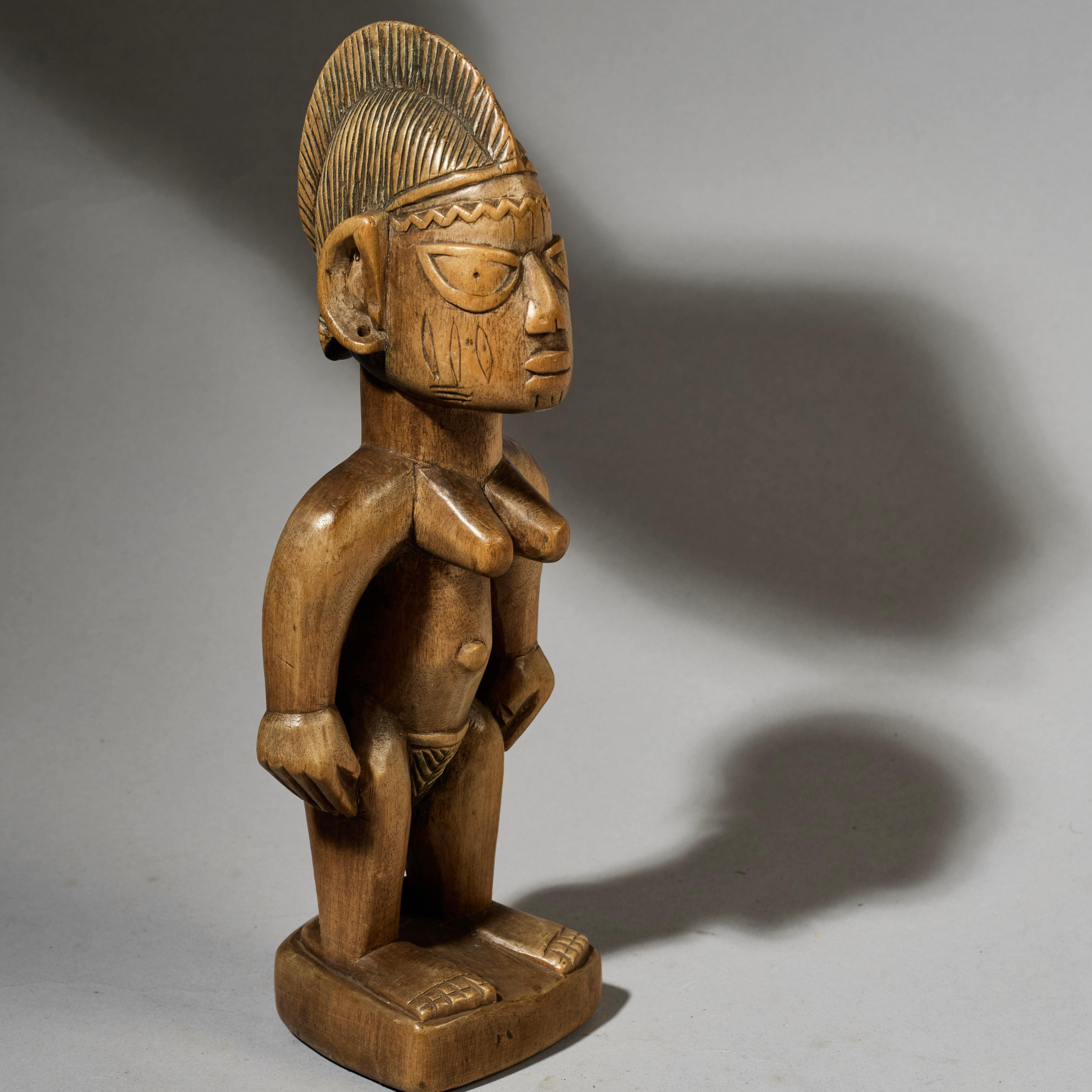 A FINE GLOSSY IBEJI  YORUBA TRIBE OF NIGERIA ( No 5028)