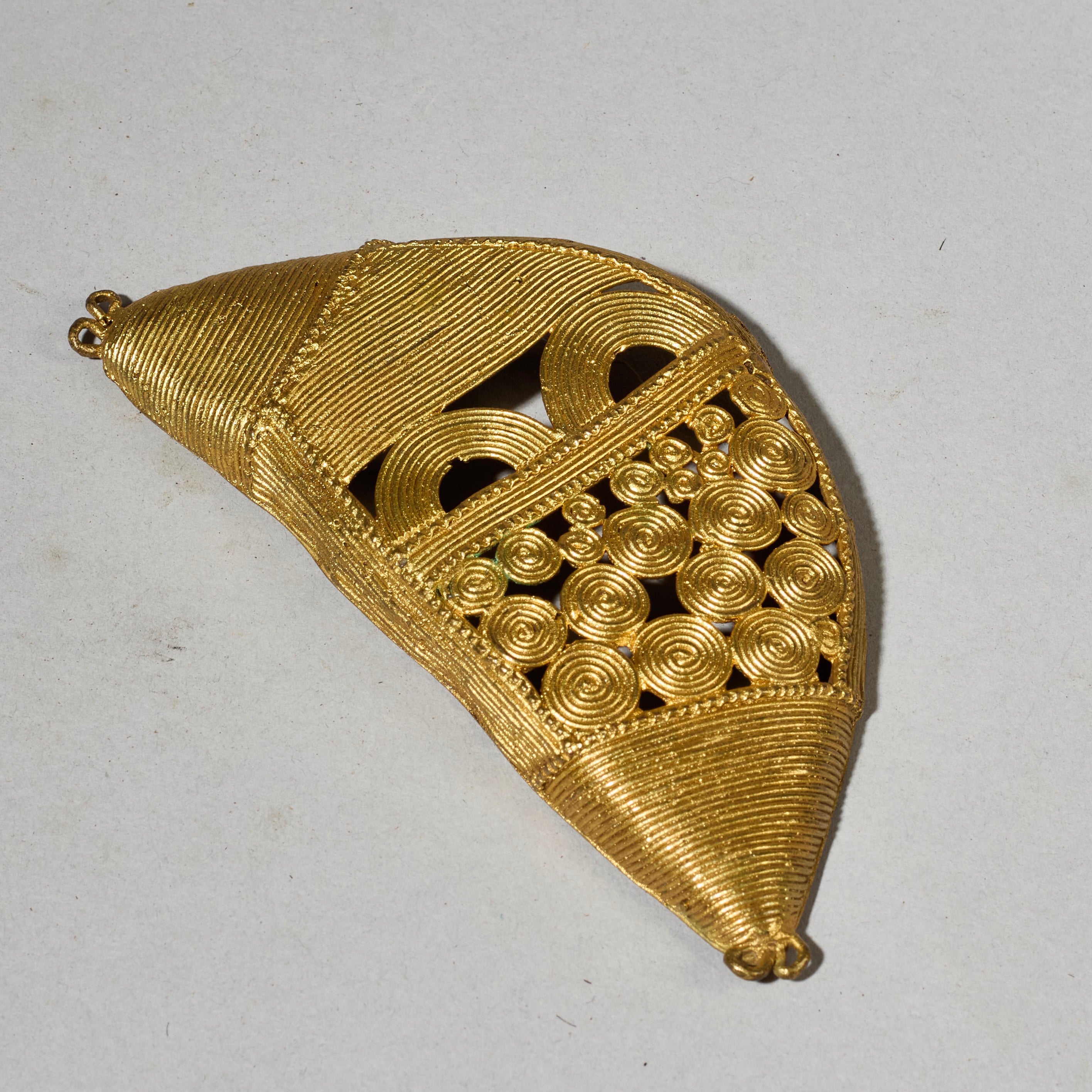 A STRIKING BRASS GILT PENDANT,BAULE TRIBE  IVORY COAST (  No 5018 )