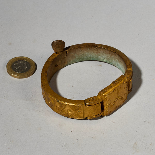 A RARE BAULE PRESTIGE “WATCH” FROM THE IVORY COAST( No 5046)