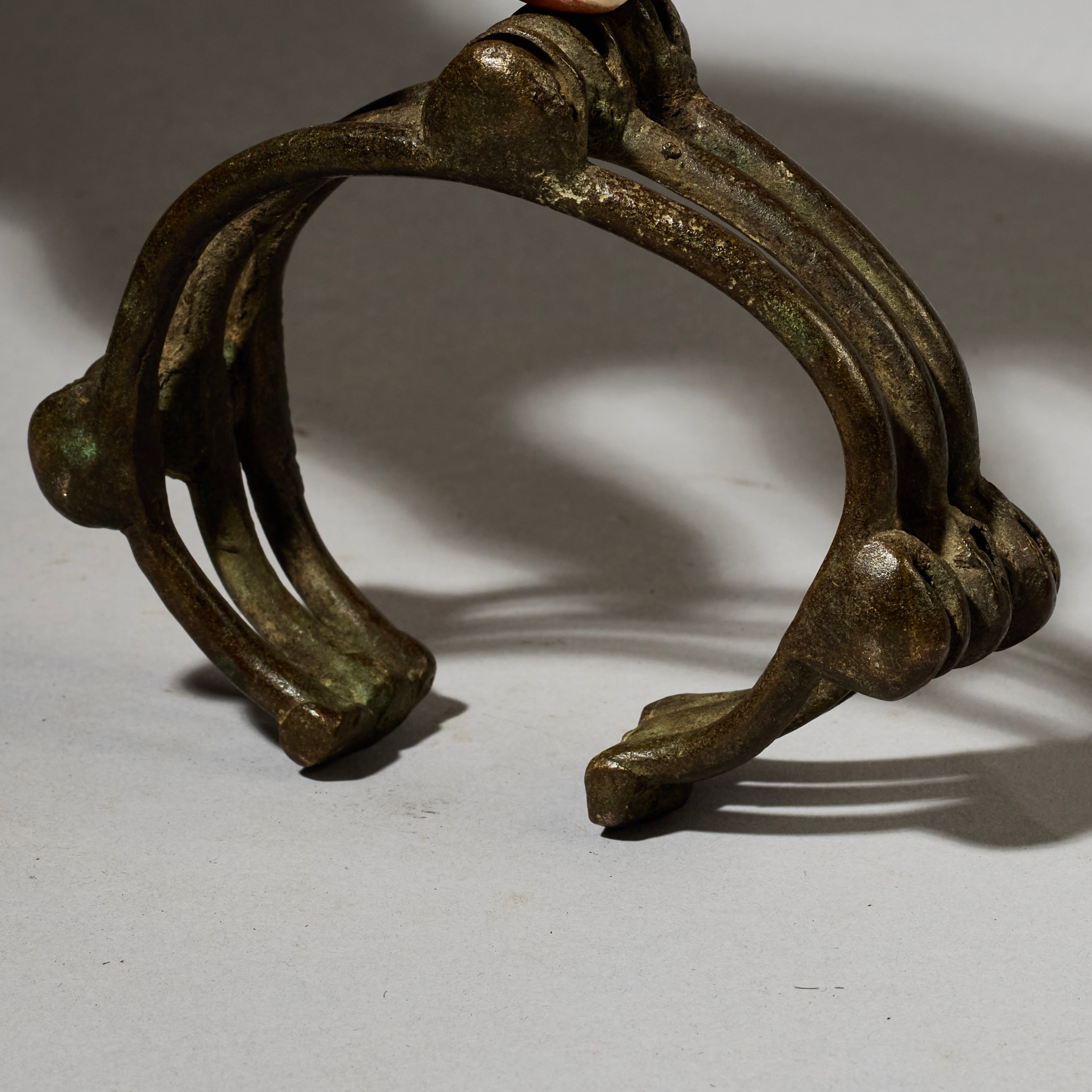 A RARE TYPE OF LARGE BAULE BELL DANCERS BRACELET, IVORY COAST (No 5041)