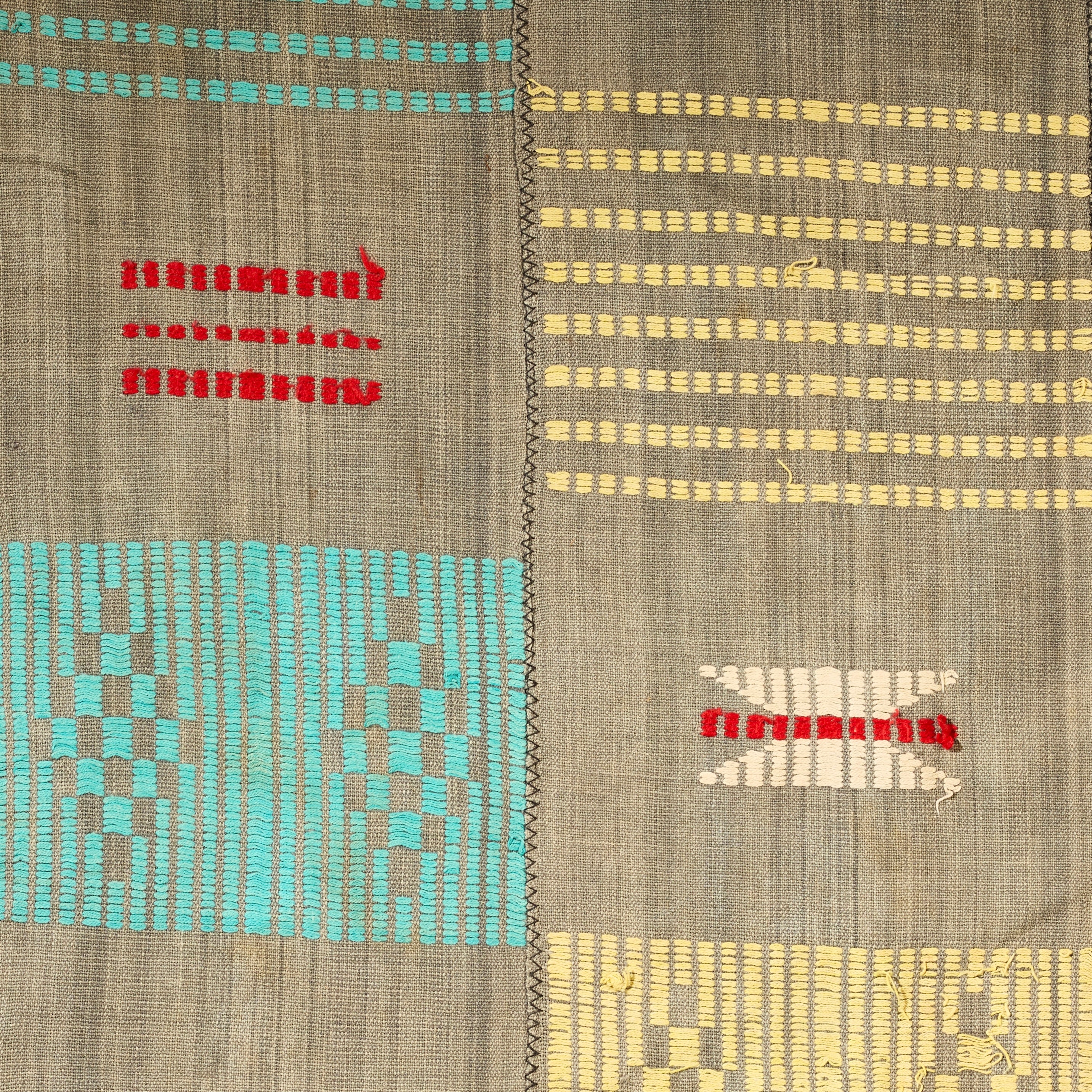 AN ATTRACTIVE COTTON CLOTH FROM THE SENOUFO  TRIBE OF IVORY COAST    ( No 5045 )