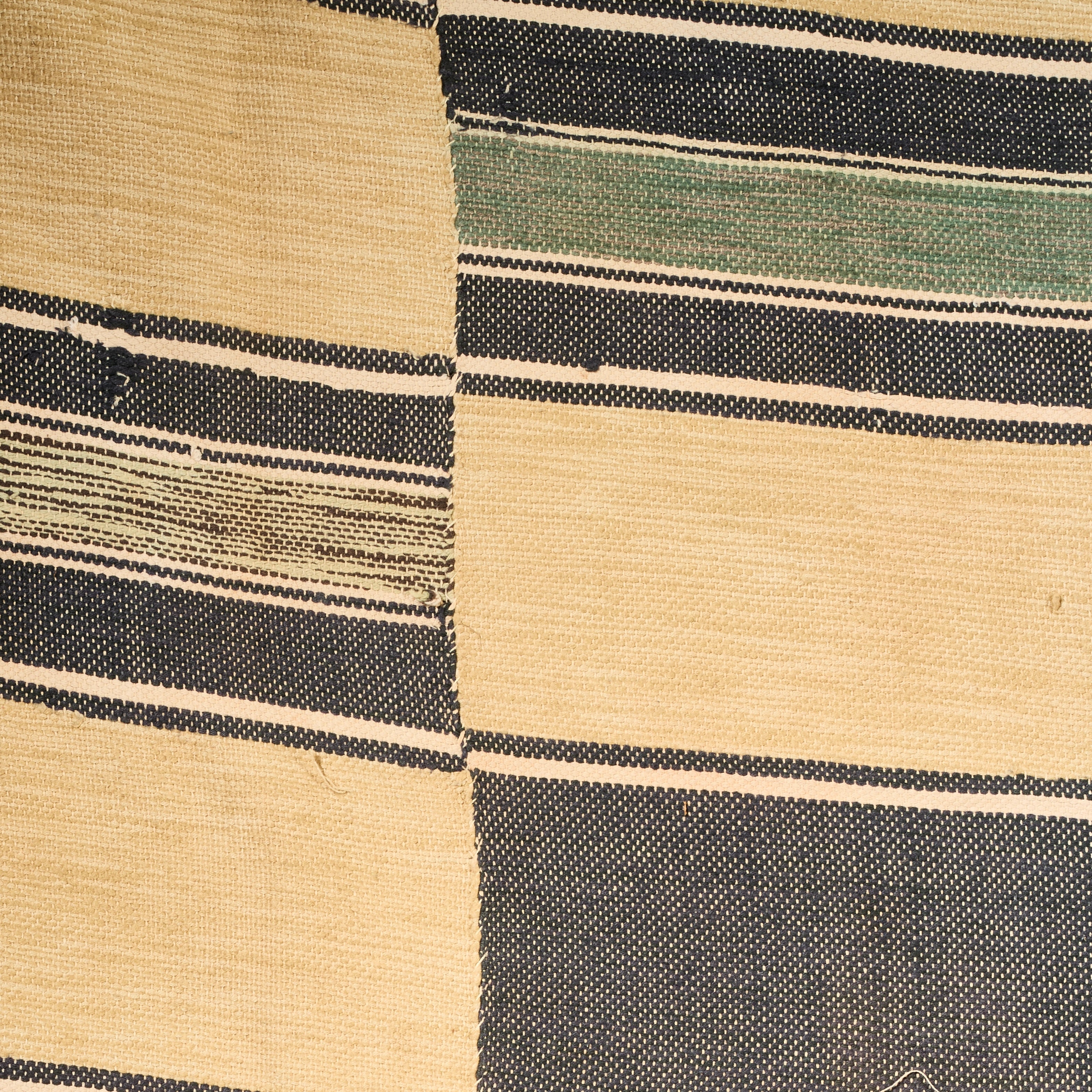 A BEAUTIFUL +SOFT LARGE MENS CLOTH FROM THE SENOUFO  TRIBE OF IVORY COAST    ( No 5044 )
