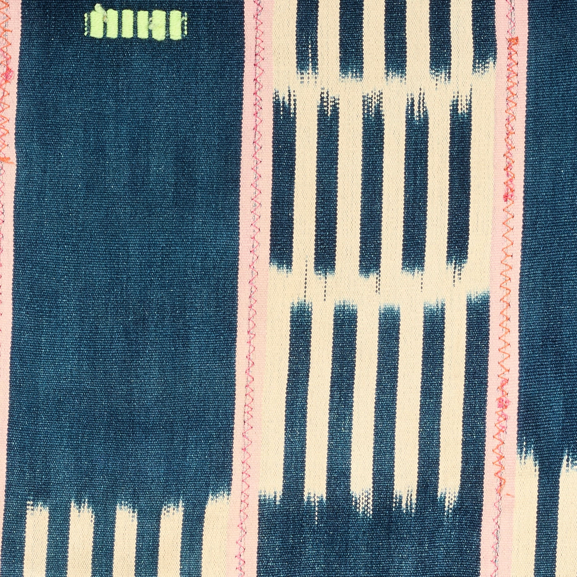 AN ADORABLE WOMANS TEXTILE, BAULE TRIBE, IVORY COAST  ( No 5033 )