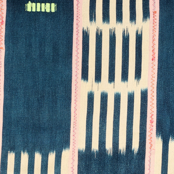 AN ADORABLE WOMANS TEXTILE, BAULE TRIBE, IVORY COAST  ( No 5033 )