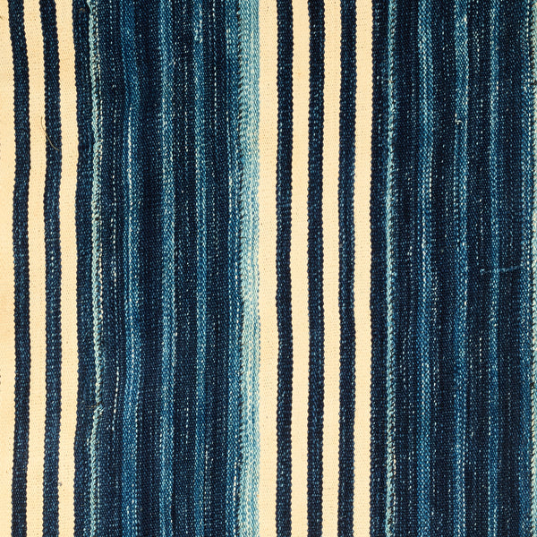 A BOLD STRIPED WOMANS CLOTH, NORTHERN GHANA ( No 5011)