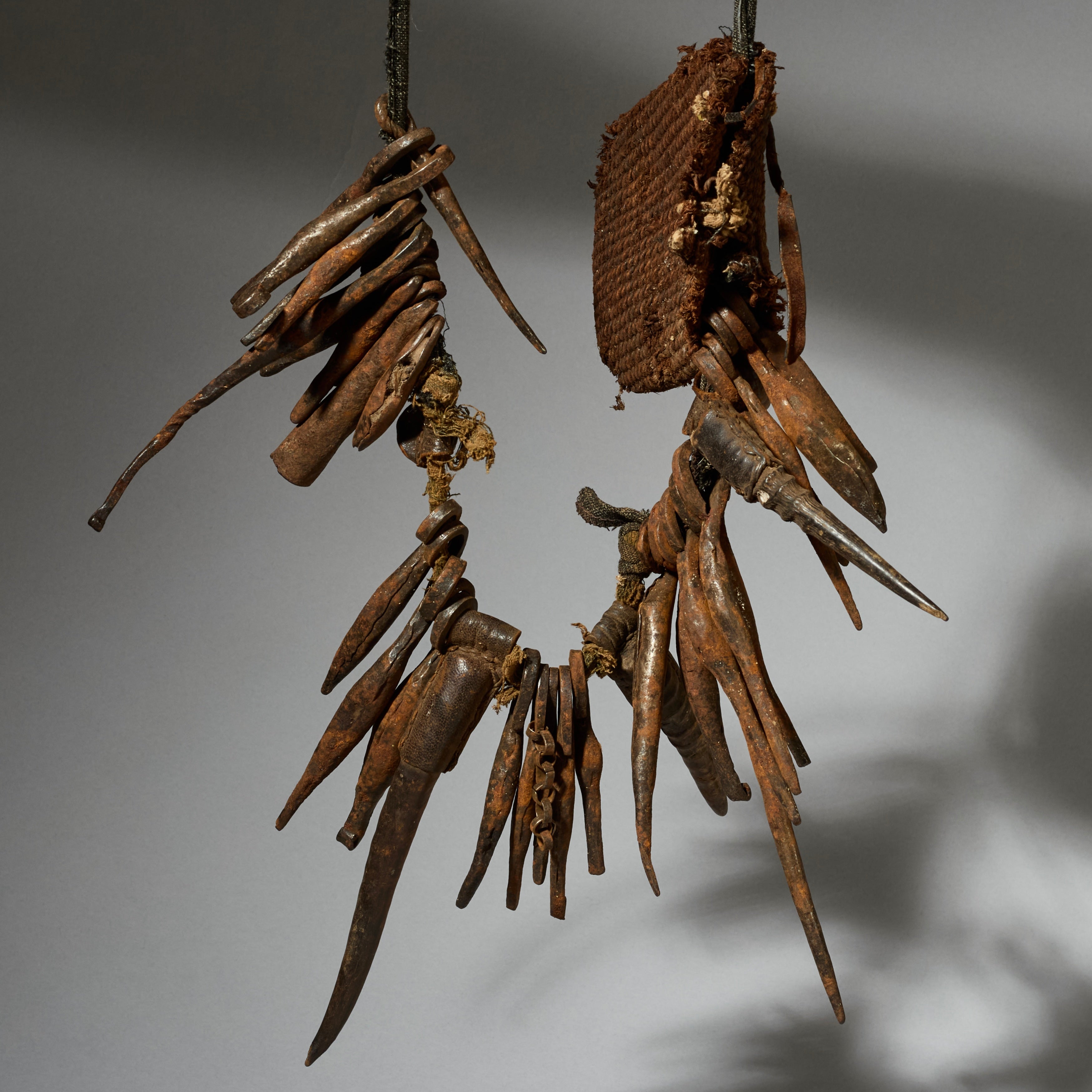 AN ARTISTIC IRON CURRENCY NECKLACE FROM KIRDI TRIBE CAMEROON W.AFRICA ( No 5068 )