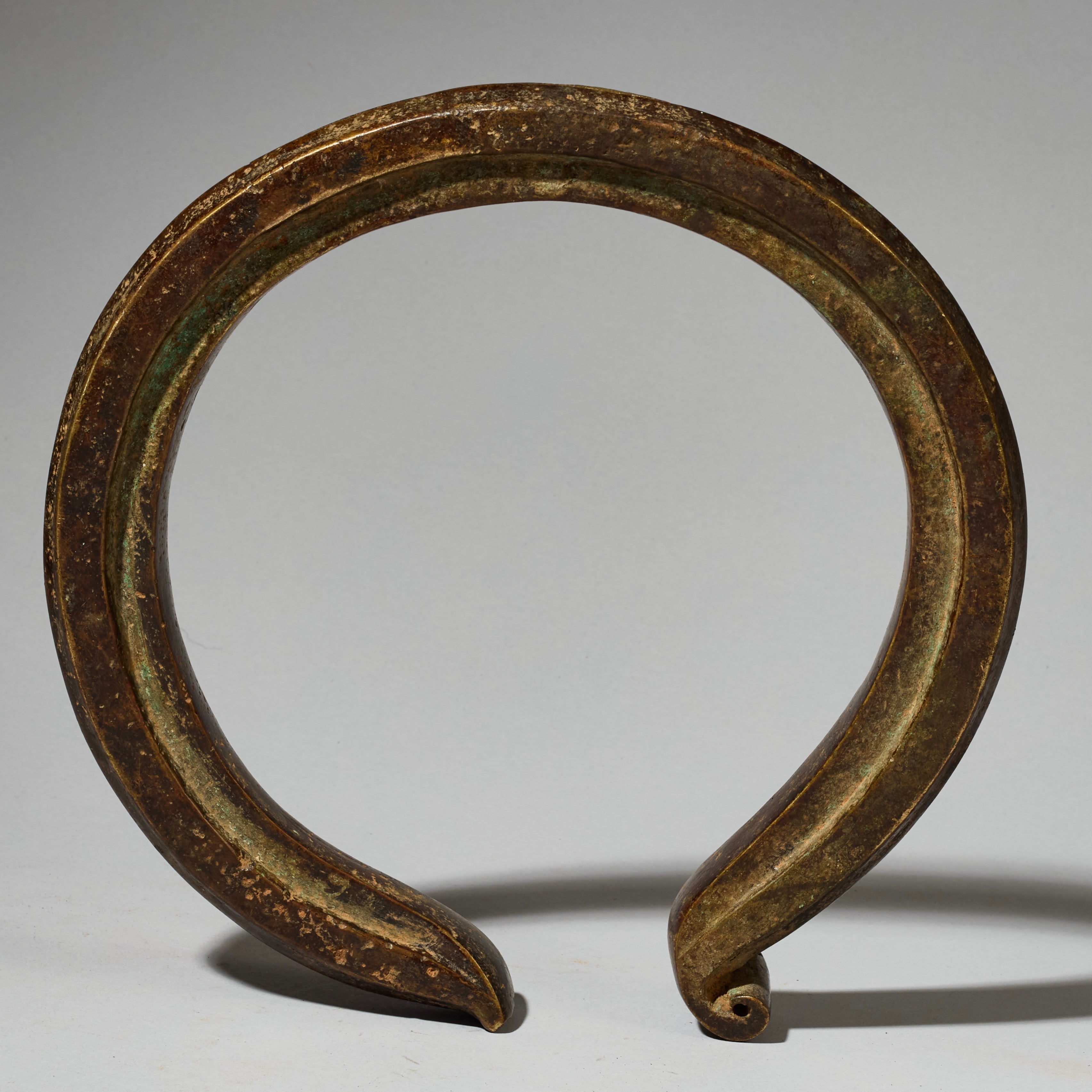 A SUBSTANTIAL LARGE 19thC CURRENCY TORQUE FROM YORUBA TRIBE W.AFRICA ( No 5085 )