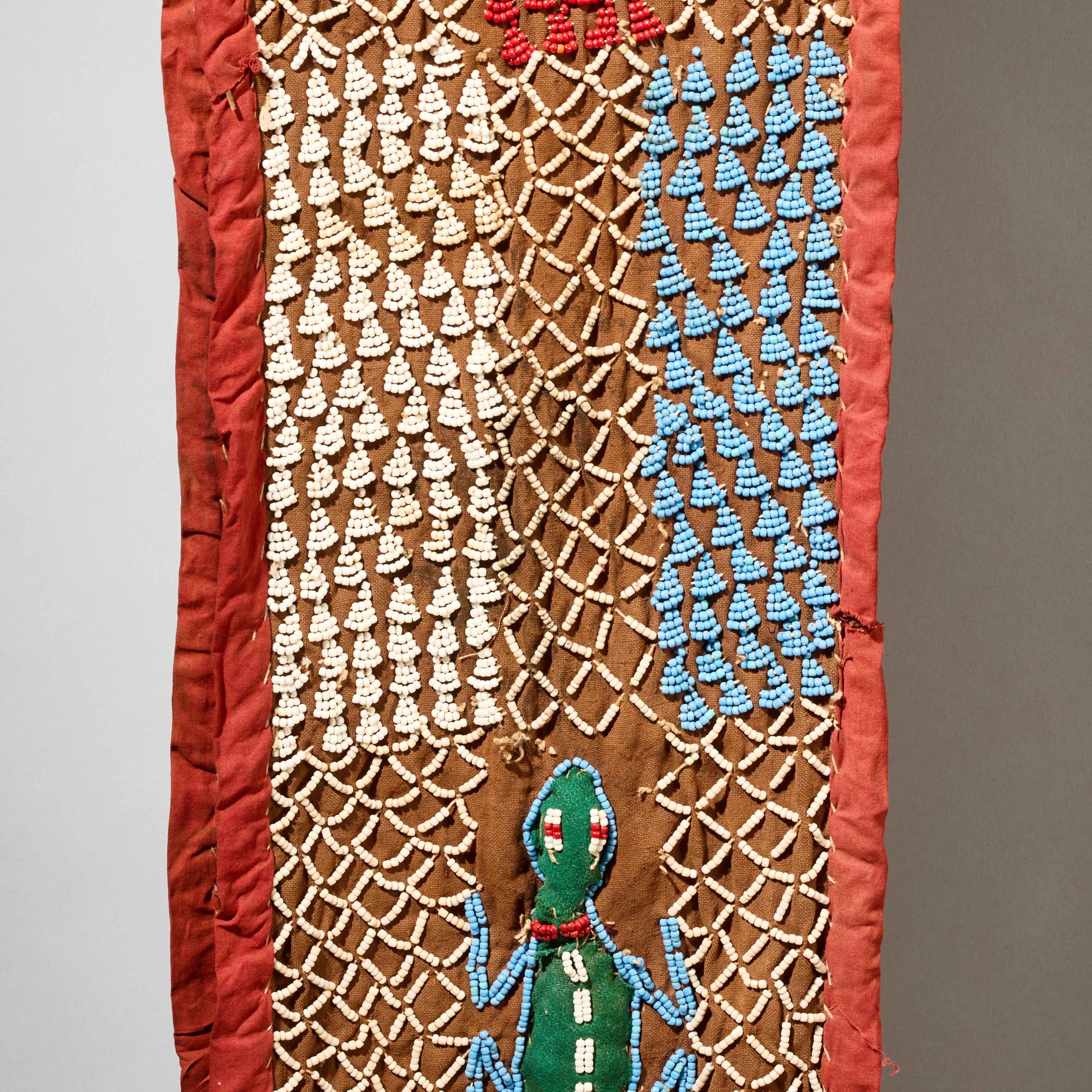 A WONDERFUL LARGE  BEADED ELEPHANT MASK, BAMILEKE TRIBE OF CAMEROON ( No 5082 )