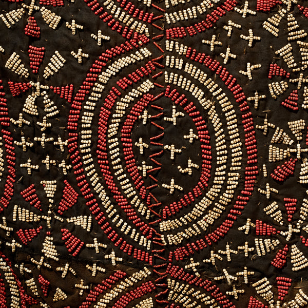 A BEAUTUFULLY BEADED SHIRT FROM THE BAMILEKE TRIBE CAMEROON( No 5115