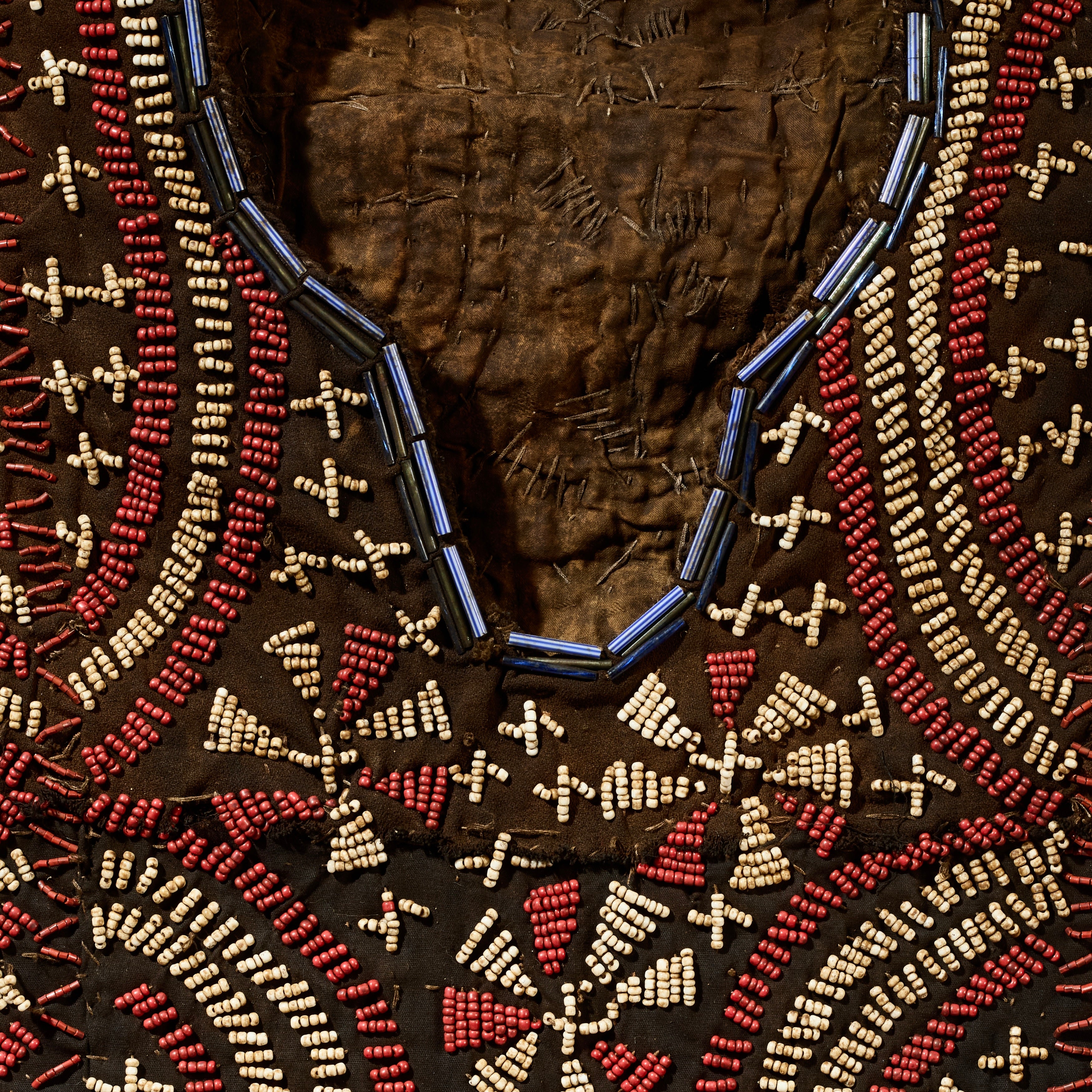 A BEAUTUFULLY BEADED SHIRT FROM THE BAMILEKE TRIBE CAMEROON( No 5115