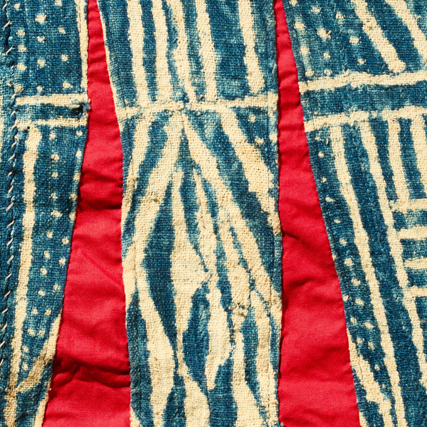 A PATINATED NDOP TUNIC WITH WATERY DESIGN, BAMILEKE TRIBE OF CAMEROON ( No 5106 )
