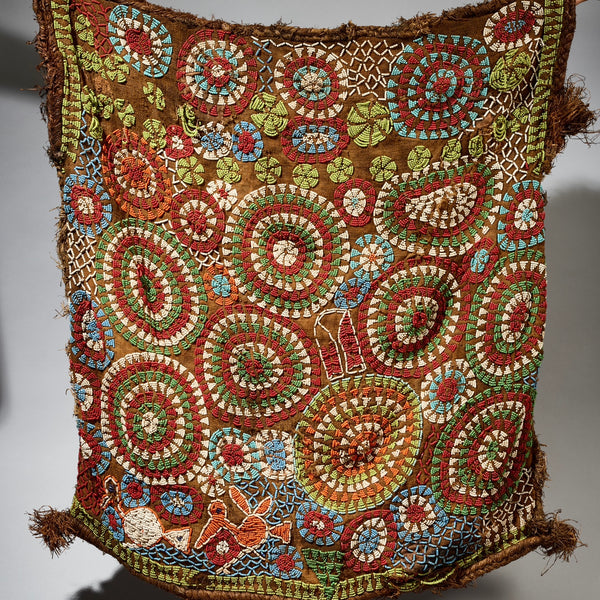 A COSMOLOGICAL BEADED SHIRT FROM THE BAMILEKE TRIBE CAMEROON( No 5114 )