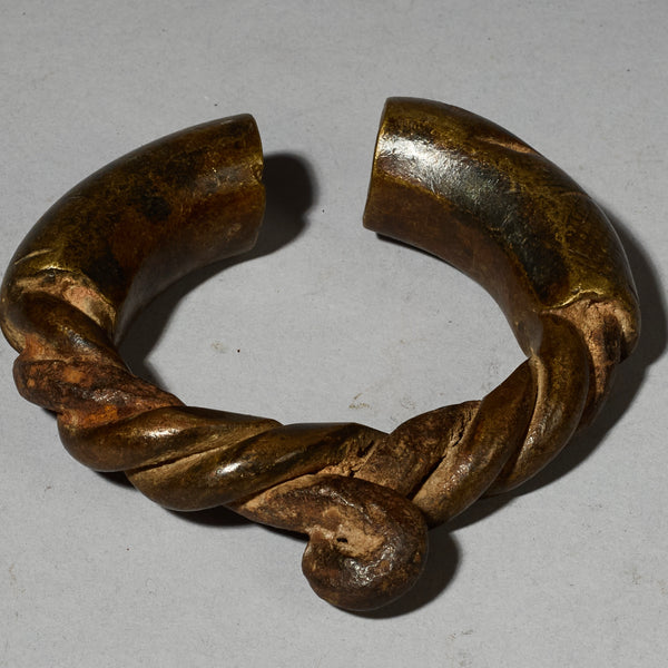 A UNIQUE  BRONZE BRACELET, SENOUFO TRIBE BURKINA FASO  ( No 5120 )