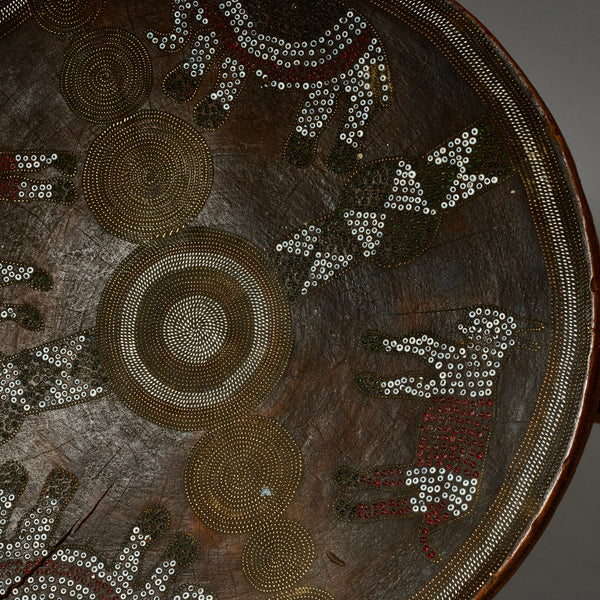 A MAGNIFICENT KAMBA STOOL, FROM KENYA EAST AFRICA ( No 5178)