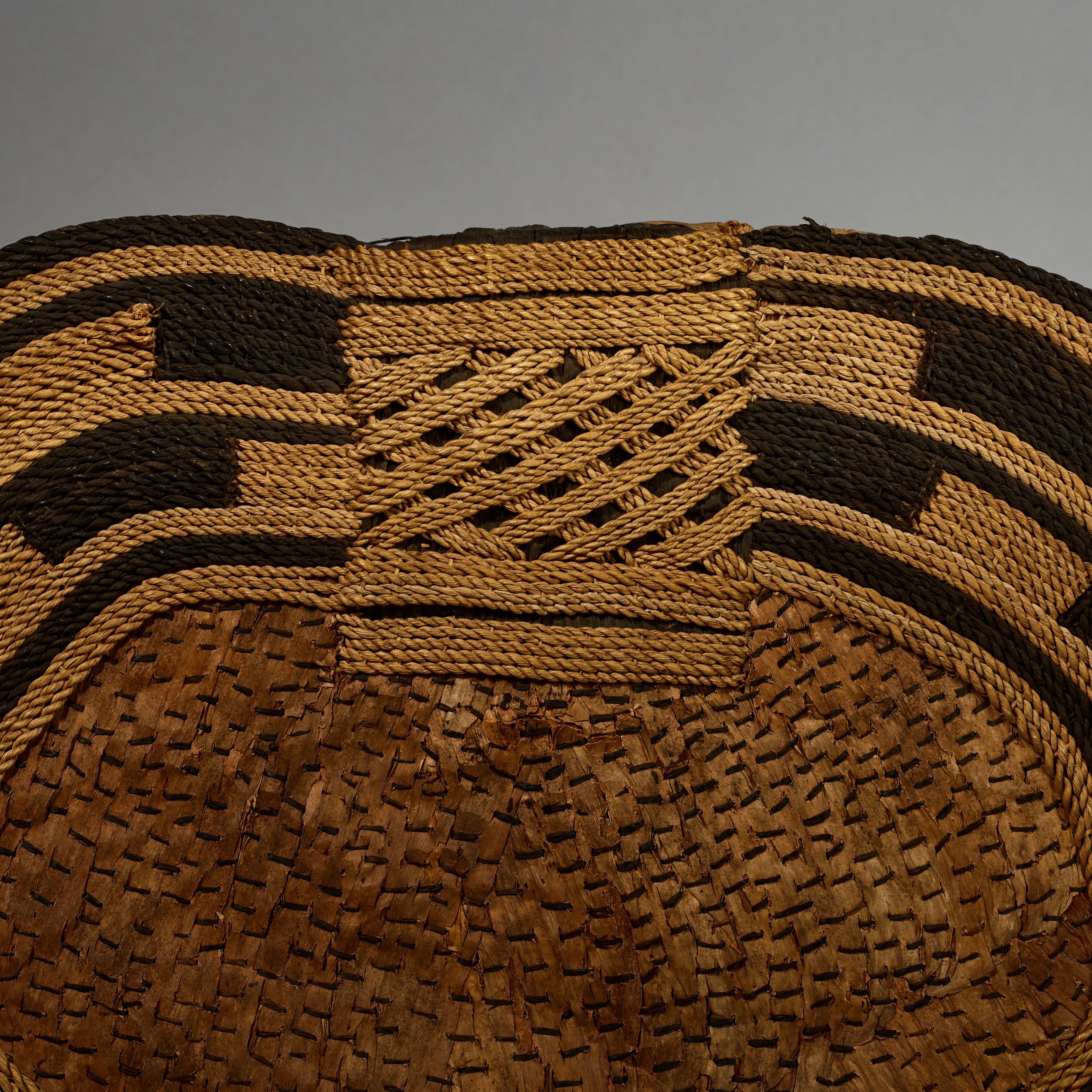 A STUNNINGLY INTRICATE ANTIQUE BARK BUTTOCK ADORNMENT, EX UK COLL. MANGBETU  TRIBE OF THE CONGO( No 5167 )