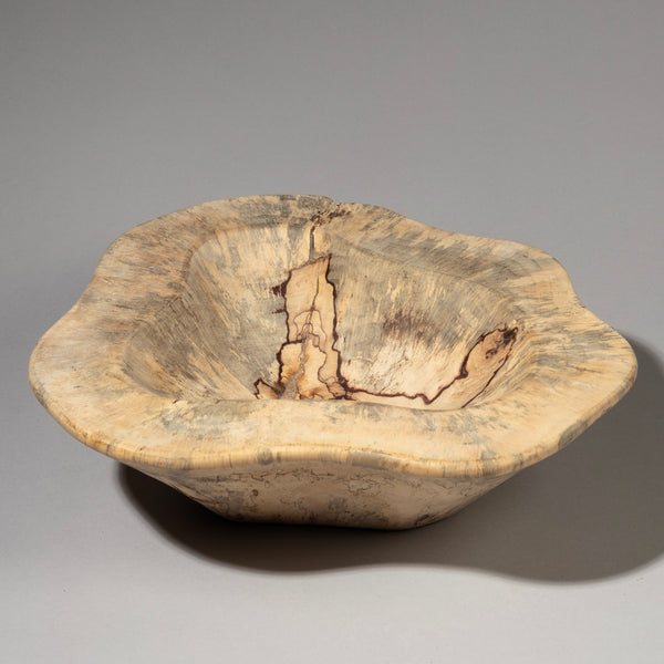 AN ORGANICALLY SHAPED TAMARIND WOOD BOWL FROM INDONESIA( No 1881)