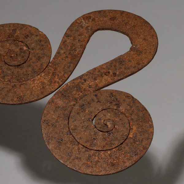 A DOUBLE SPIRAL IRON CURRENCY FROM KIRDI TRIBE OF CAMEROON, WEST AFRICA( No 1866)