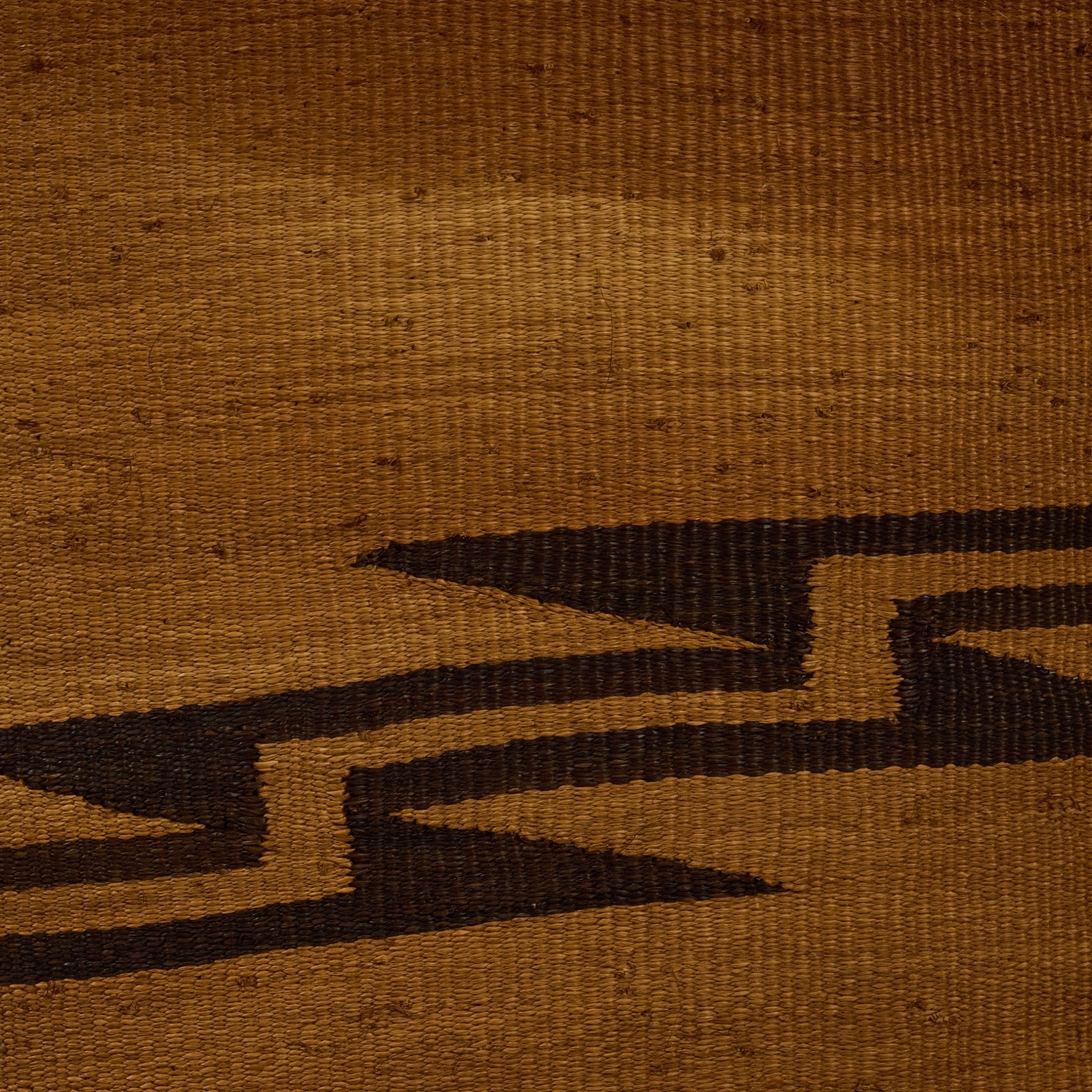 A REFINED GRAPHIC  WOVEN GRASS  TUTSI TRIBE MAT FROM RWANDA( No 5129 )