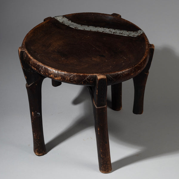 A SUPERB EXTRA LARGE HE HE STOOL FROM TANZANIA , EX UK COLLECTION ( No 1936)