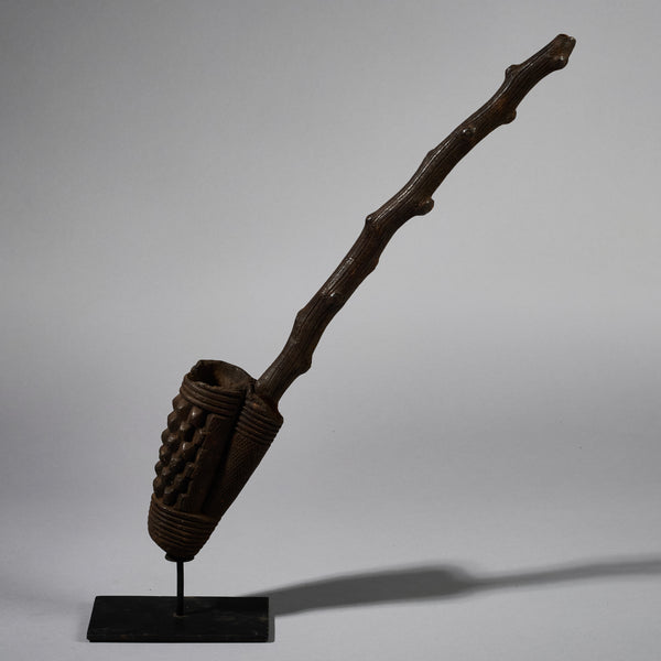 A CEREMONIAL CLAY PIPE FROM THE BAMILEKE TRIBE OF CAMEROON W.AFRICA ( No 6241)