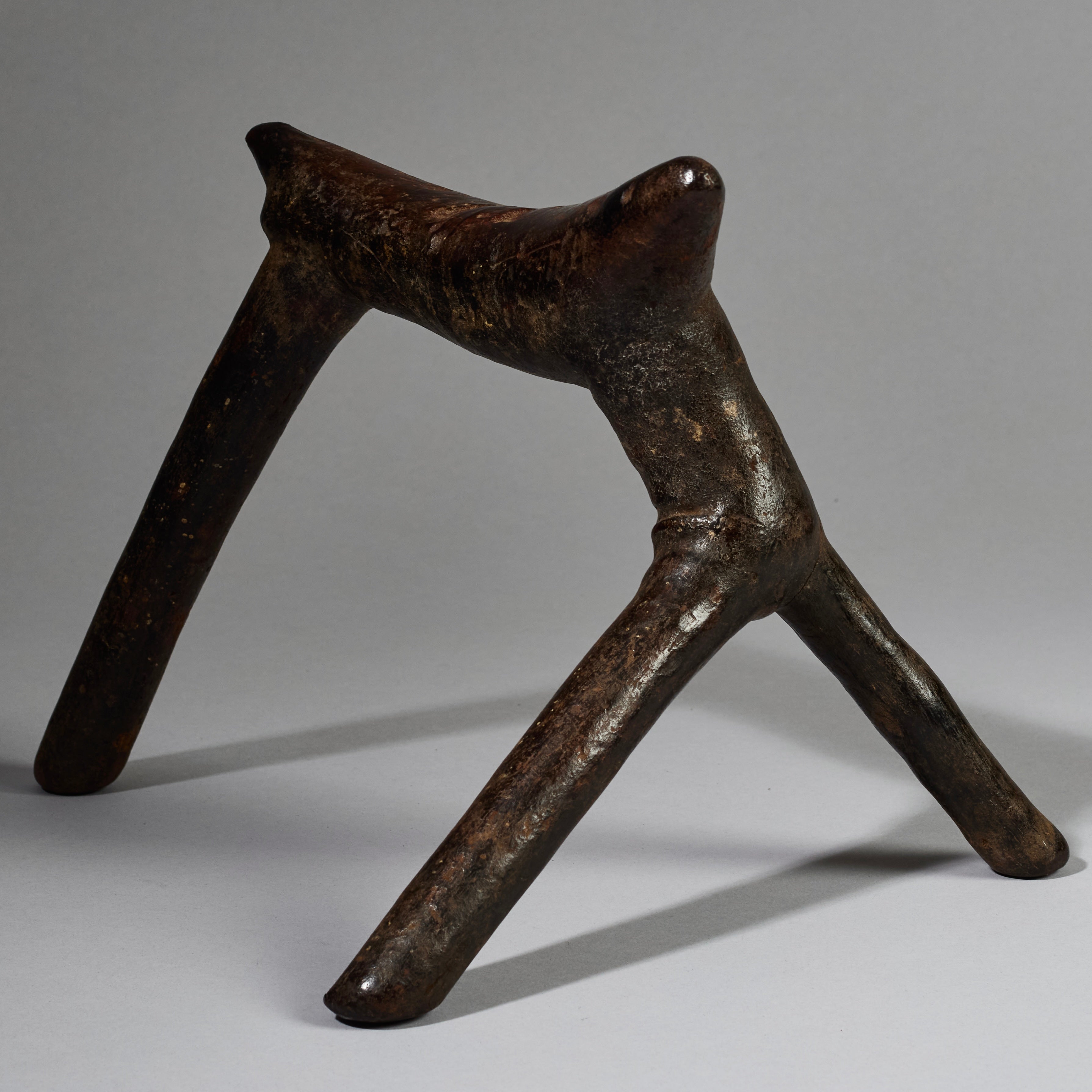 A WELL PATINATED ORGANIC HEADREST FROM THE RENDILLE TRIBE OF KENYA  (No 6240 ))
