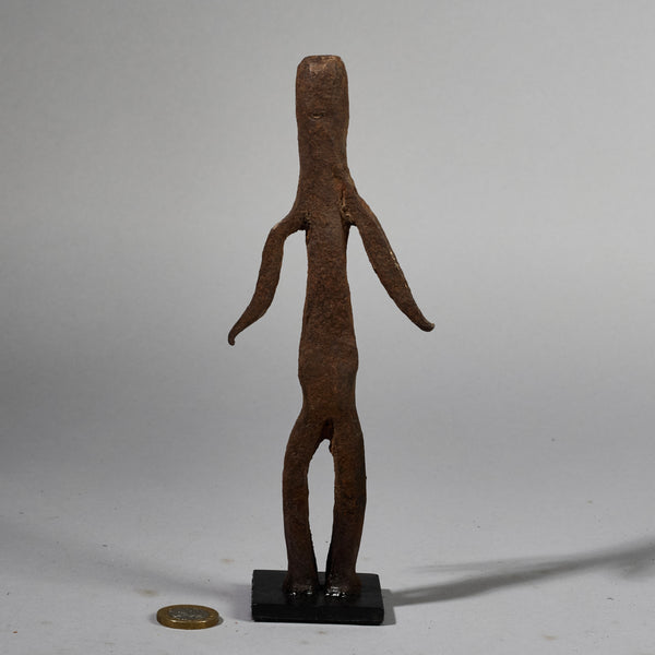 A STRIKING IRON FIGURE FROM LOBI TRIBE BURKINA FASO ( No 5196 )